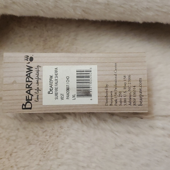 Bearpaw Surefire Faux Sherpa Vest Brand New - Picture 4 of 8